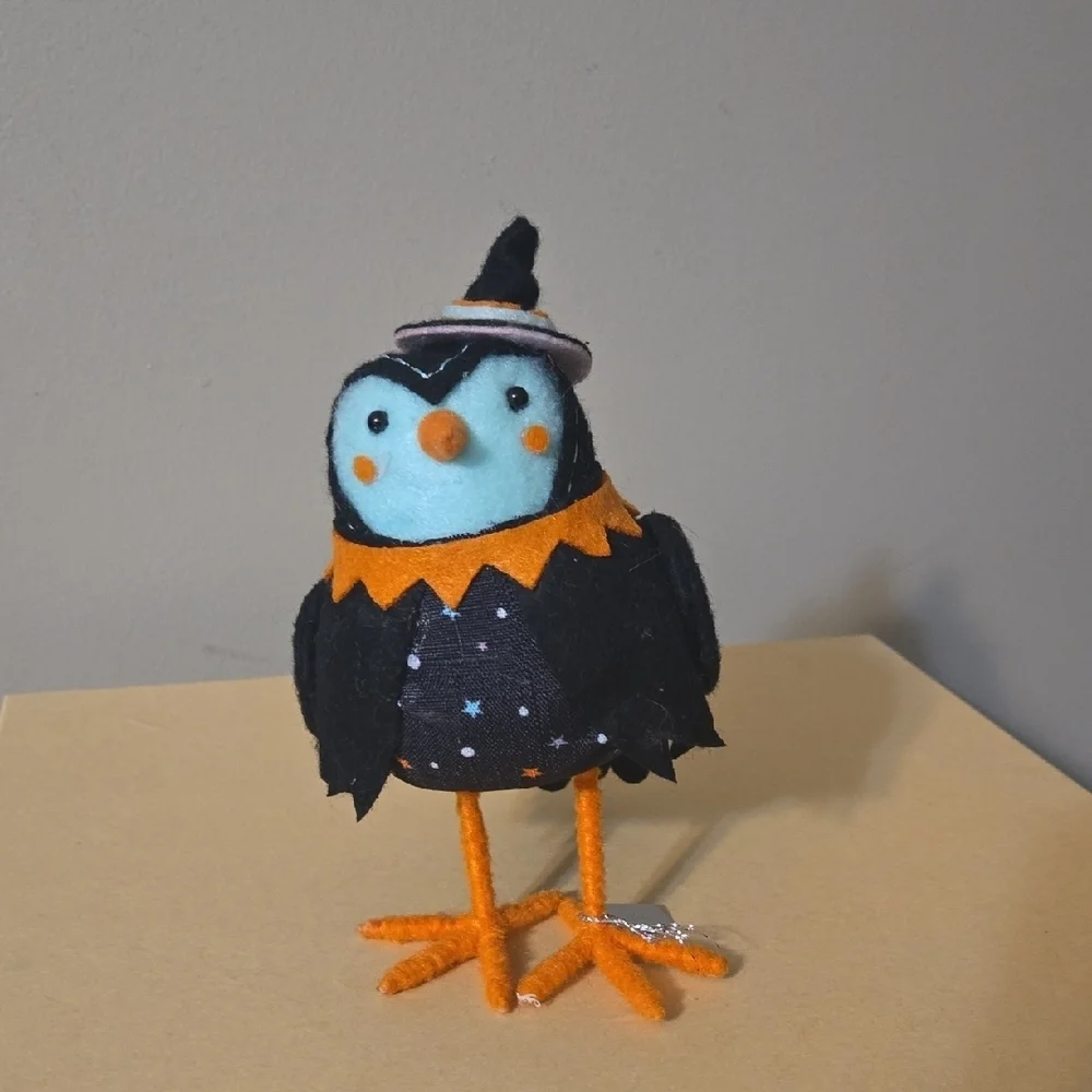 Target 2020 Spella Halloween Black and Orange Bird